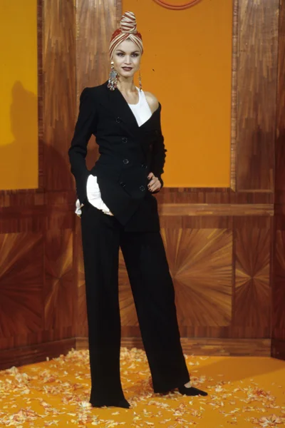 Look 5